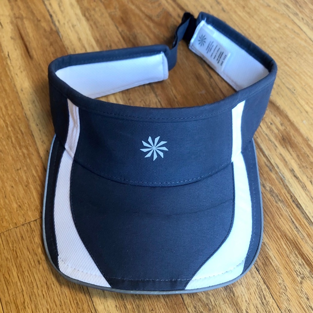 Athleta visor gray and white